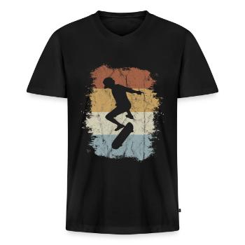 Retro Vintage Skater Kickflip Skateboard Geschenk - Männer Premium Bio T-Shirt mit V-Ausschnitt - Schwarz - Vorne - Nico (187cm)