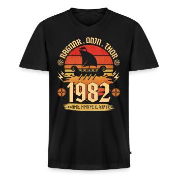 Viking Vintage 1982 40 Jahre Jubiläum - Männer Premium Bio T-Shirt mit V-Ausschnitt - Schwarz - Vorne - Nico (187cm)