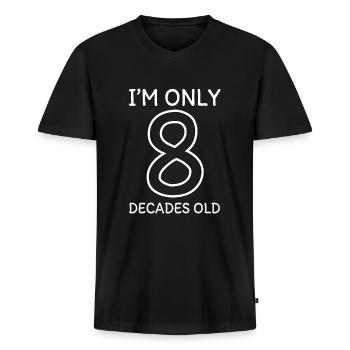 80. Geburtstag - Männer Premium Bio T-Shirt mit V-Ausschnitt - Schwarz - Vorne - Nico (187cm)