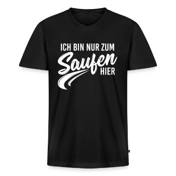 Ich bin nur zum saufen hier - Männer Premium Bio T-Shirt mit V-Ausschnitt - Schwarz - Vorne - Nico (187cm)