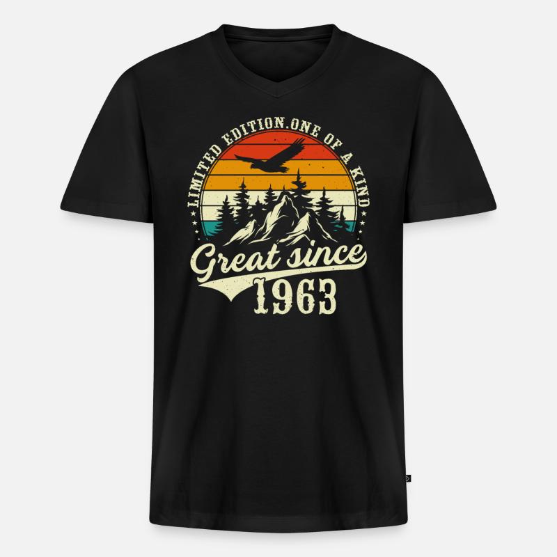 Einzigartig seit 1963 - Männer Premium Bio T-Shirt mit V-Ausschnitt - Schwarz
