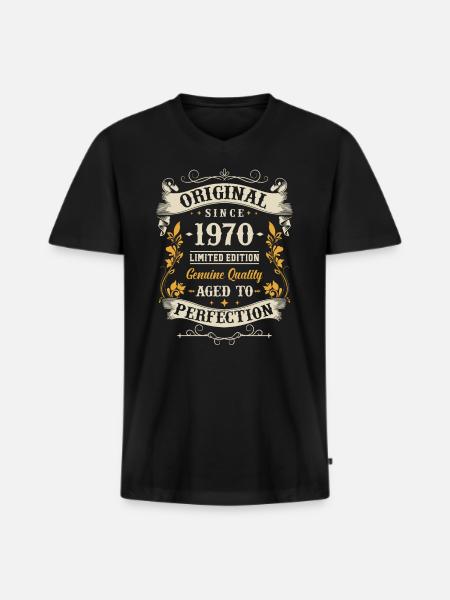 Nostalgic 53rd birthday present 1970 - Men's Premium Organic T-shirt with V-neck - black