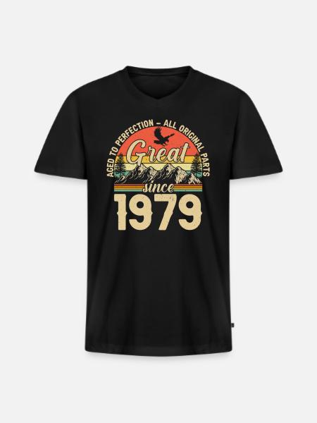 1979 - A legendary year - Men's Premium Organic T-shirt with V-neck - black