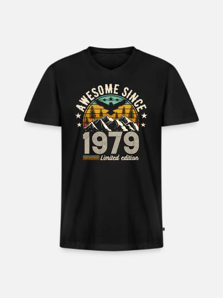 Legendary 65th birthday 1979 - Men's Premium Organic T-shirt with V-neck - black