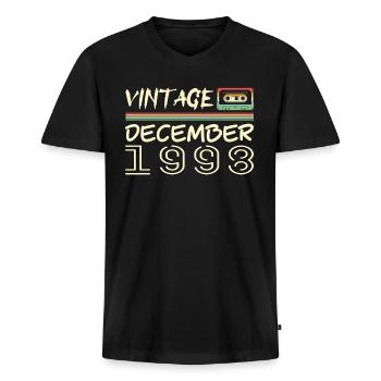 1998 Dezember 1998 Jubiläum Dezember 1998 - Männer Premium Bio T-Shirt mit V-Ausschnitt - Schwarz - Vorne - Nico (187cm)