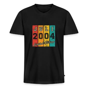 Geburtstag: Juli 2004 - Limited Edition Retro - Männer Premium Bio T-Shirt mit V-Ausschnitt - Schwarz - Vorne - Nico (187cm)