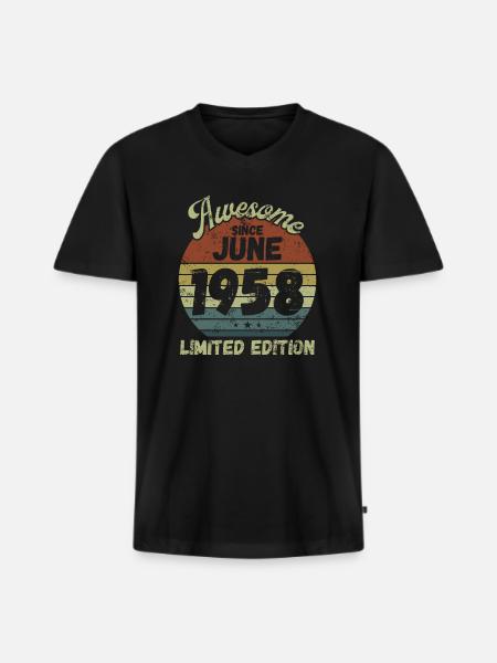 Awesome since June 1958 - Birthday - Men's Premium Organic T-shirt with V-neck - black
