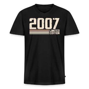 2007 Jahrgang 2007 Geburtstag 2007 Retro 2007 - Männer Premium Bio T-Shirt mit V-Ausschnitt - Schwarz - Vorne - Nico (187cm)