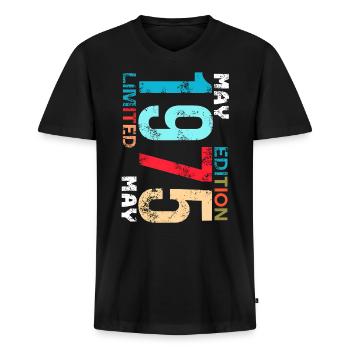 Legend 1975 Geschenke zum 50. Geburtstag für Männer Frauen 50 J - Männer Premium Bio T-Shirt mit V-Ausschnitt - Schwarz - Vorne - Nico (187cm)