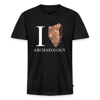 Liebe Archäologie Retro Stein - Männer Premium Bio T-Shirt mit V-Ausschnitt - Schwarz - Vorne - Nico (187cm)