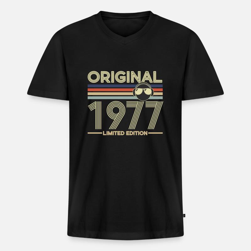 1977 - Männer Premium Bio T-Shirt mit V-Ausschnitt - Schwarz