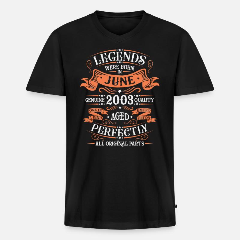 Geboren im Juni 2003 - Männer Premium Bio T-Shirt mit V-Ausschnitt - Schwarz