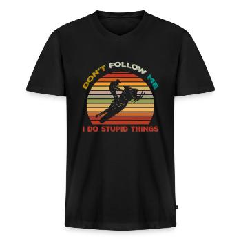 Snowmobile Snowmobiling - Men's Premium Organic T-shirt with V-neck - black - Front - Nico (187cm)