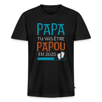 Papa Tu Vas Être Papou en 2025 Futur GrandPère - T-shirt encolure en V Premium bio Homme - noir - Devant - Nico (187cm)