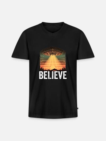 Ufo - Believe - Men's Premium Organic T-shirt with V-neck - black