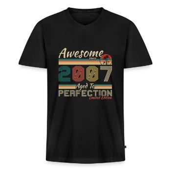 2007 Vintage Rétro Cadeau d’anniversaire - T-shirt encolure en V Premium bio Homme - noir - Devant - Nico (187cm)