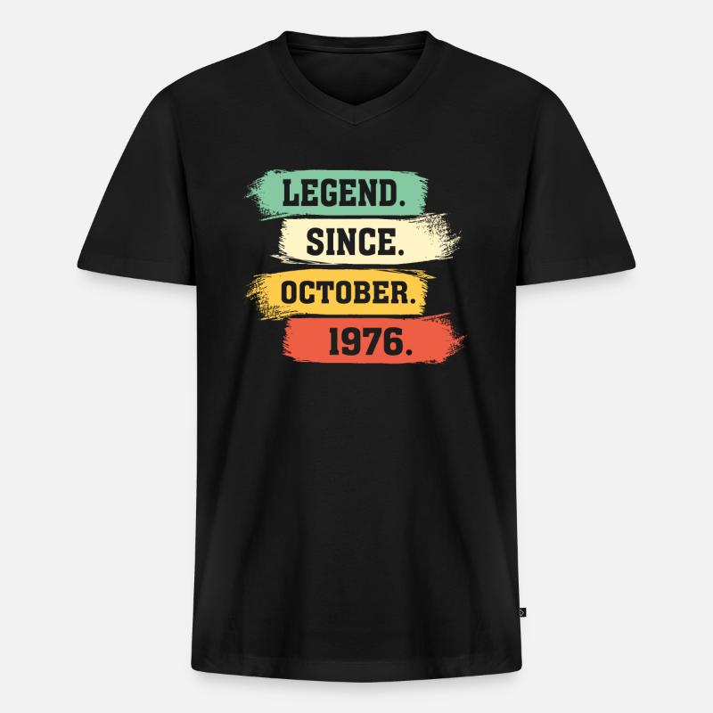 Legend since October 1976 - Männer Premium Bio T-Shirt mit V-Ausschnitt - Schwarz