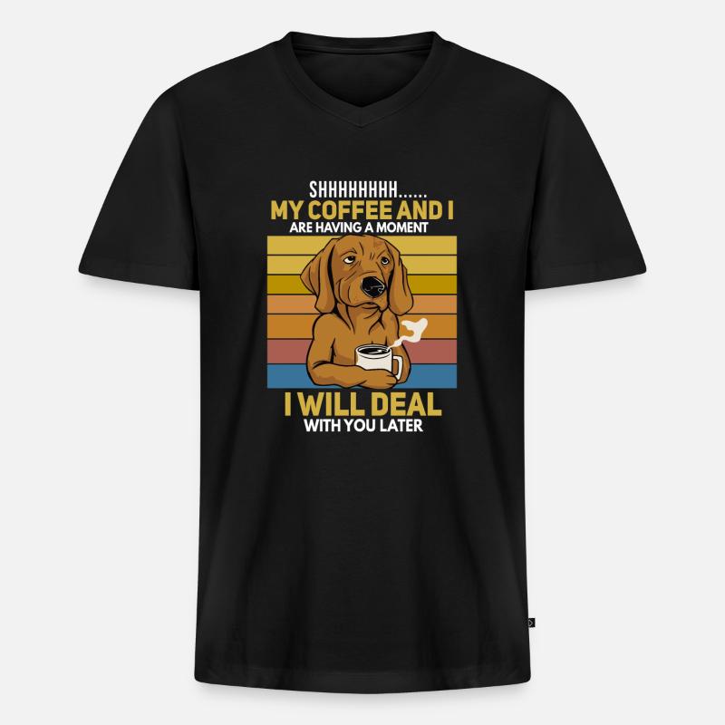 Lustiger Hunde Kaffeetrinker Spruch - Männer Premium Bio T-Shirt mit V-Ausschnitt - Schwarz