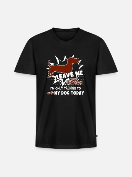 Dachshund Taking To My Dachshund - Men's Premium Organic T-shirt with V-neck - black