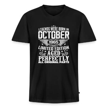 Legenden werden im Oktober 1965 geboren - 1965 - Männer Premium Bio T-Shirt mit V-Ausschnitt - Schwarz - Vorne - Nico (187cm)