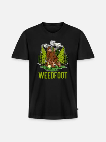 Marijuana Bigfoot Weed - Men's Premium Organic T-shirt with V-neck - black