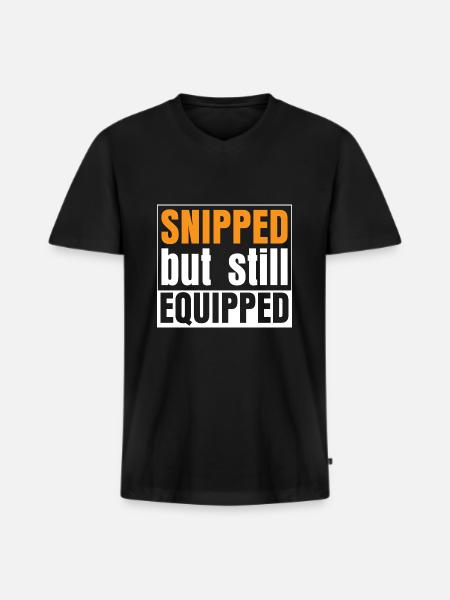 Snipped but still Equipped - Männer Premium Bio T-Shirt mit V-Ausschnitt - Schwarz