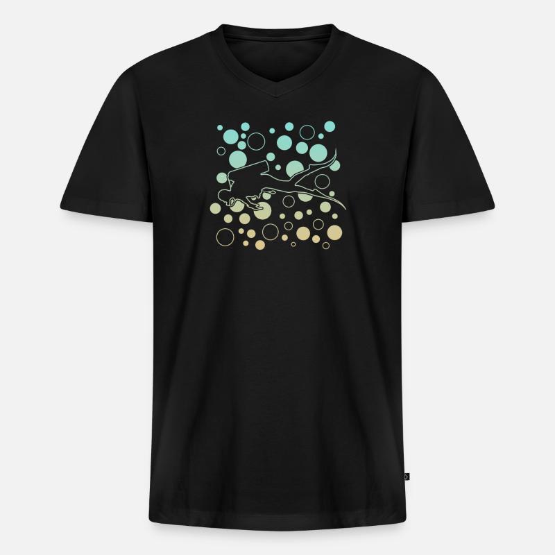 diving scuba diver - Männer Premium Bio T-Shirt mit V-Ausschnitt - Schwarz