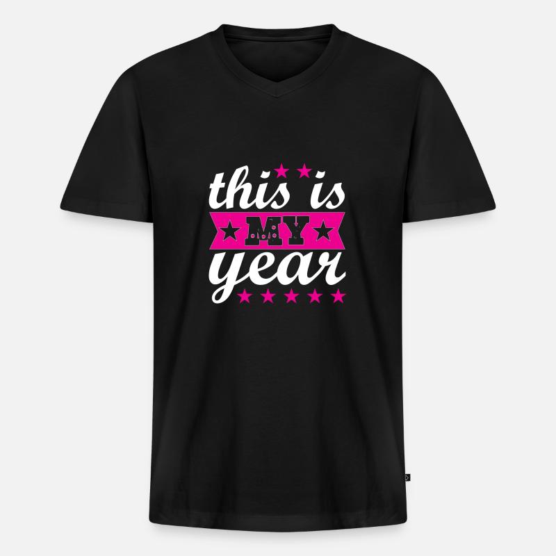 this is my year - Männer Premium Bio T-Shirt mit V-Ausschnitt - Schwarz