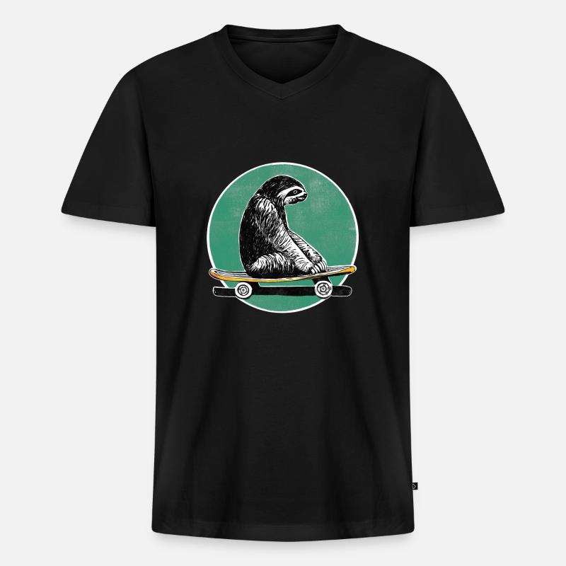 Faultier auf Skateboard - Männer Premium Bio T-Shirt mit V-Ausschnitt - Schwarz