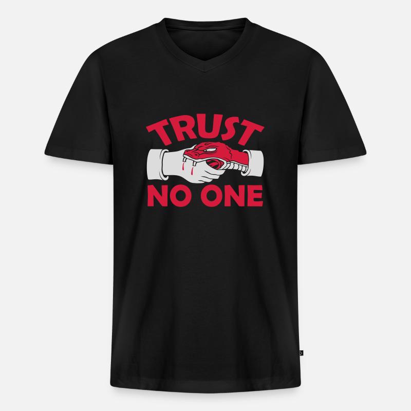 trust no one Zitat - Männer Premium Bio T-Shirt mit V-Ausschnitt - Schwarz