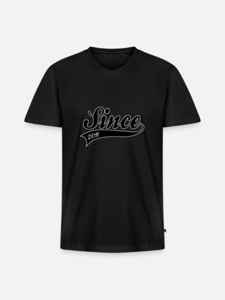 Birthday - Since 2011 - Men's Premium Organic T-shirt with V-neck - black