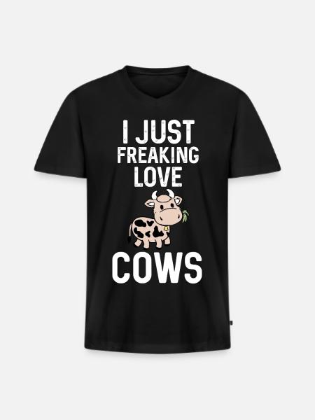 I Just Freaking Love Cows Cartoon - Men's Premium Organic T-shirt with V-neck - black