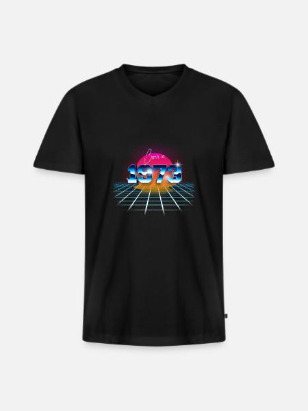 Born in 1973 - Men's Premium Organic T-shirt with V-neck - black