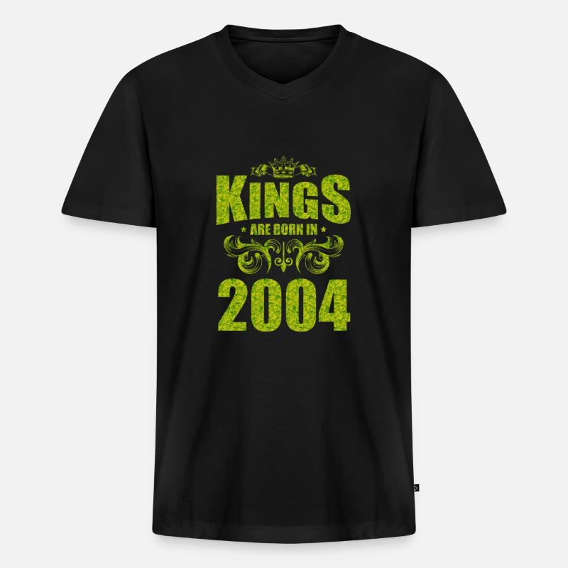 kings are born 2004 - Männer Premium Bio T-Shirt mit V-Ausschnitt - Schwarz