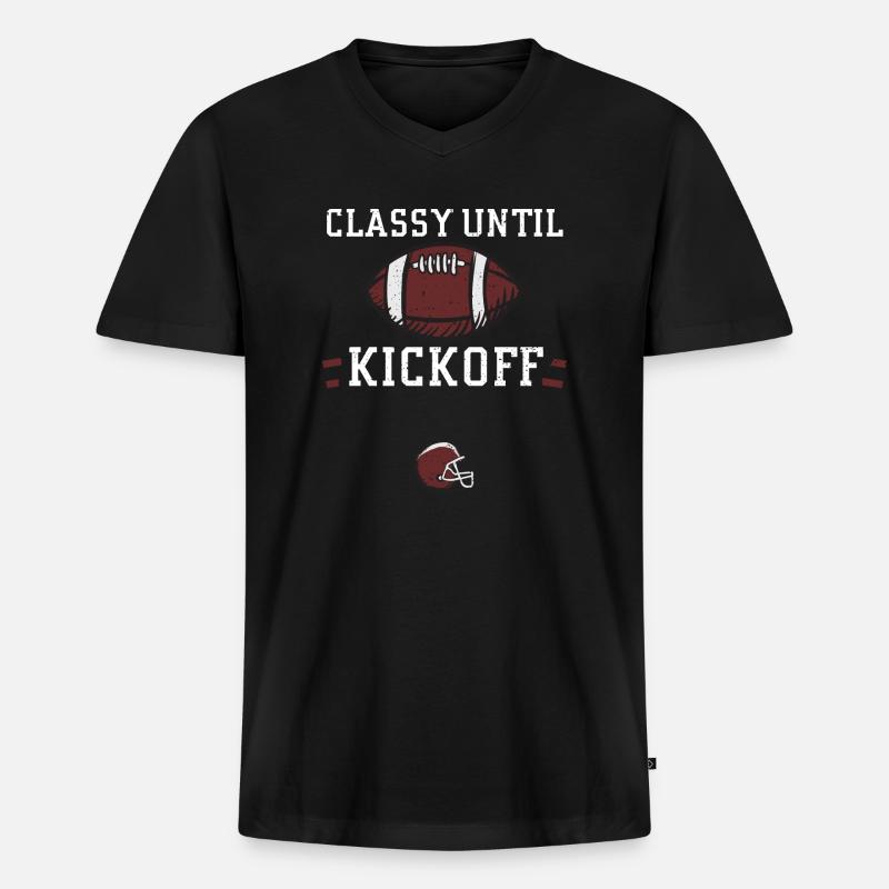 Classy Until Kickoff - Football - Männer Premium Bio T-Shirt mit V-Ausschnitt - Schwarz