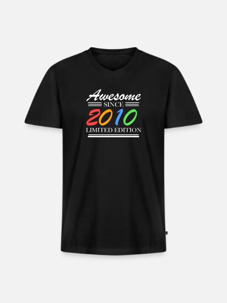 2010 - Fantastic since 2010 - Born in 2010 - Men's Premium Organic T-shirt with V-neck - black