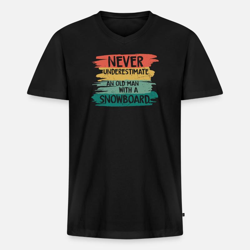 Never underestimate old snowboarder - Männer Premium Bio T-Shirt mit V-Ausschnitt - Schwarz