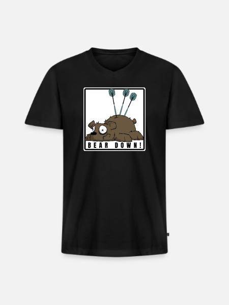 Lustiges Darts Comic Motiv. BEAR DOWN ! - Männer Premium Bio T-Shirt mit V-Ausschnitt - Schwarz