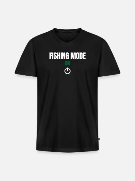 Fishing Mode On – Angeln Design - Männer Premium Bio T-Shirt mit V-Ausschnitt - Schwarz
