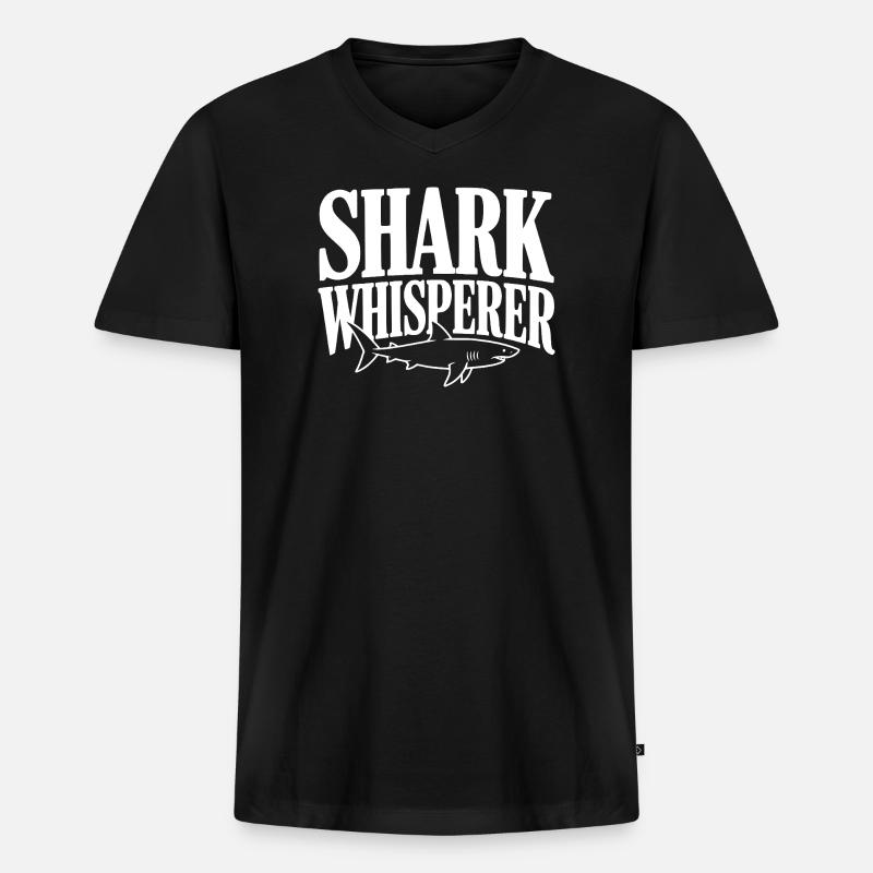 Hai-Flüsterer - Männer Premium Bio T-Shirt mit V-Ausschnitt - Schwarz