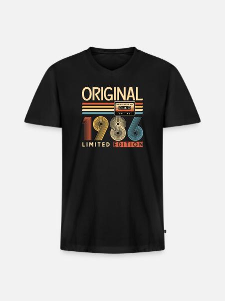 40 years, 40th anniversary - Men's Premium Organic T-shirt with V-neck - black