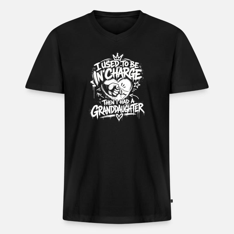 War Früher Chef Jetzt Großmutter - Männer Premium Bio T-Shirt mit V-Ausschnitt - Schwarz