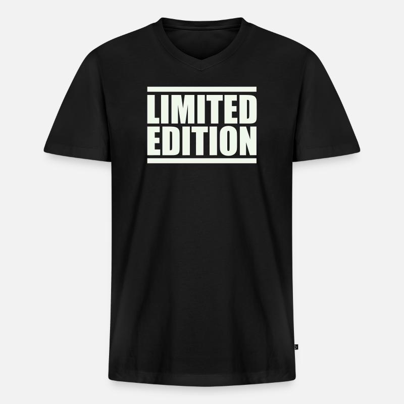 Limitierte Auflage Großbuchstaben - Männer Premium Bio T-Shirt mit V-Ausschnitt - Schwarz