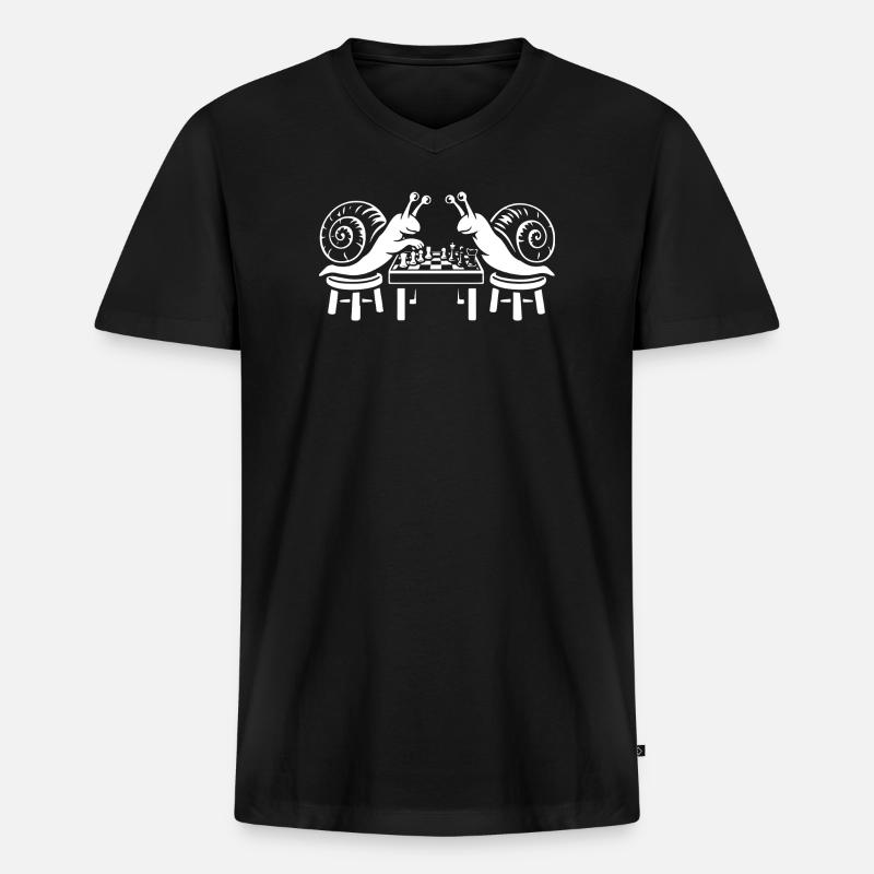 Schneckenschachduell - Männer Premium Bio T-Shirt mit V-Ausschnitt - Schwarz