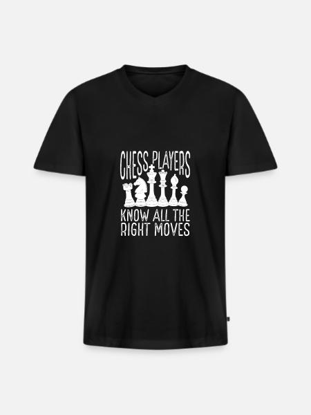 Chess players know all moves - Men's Premium Organic T-shirt with V-neck - black