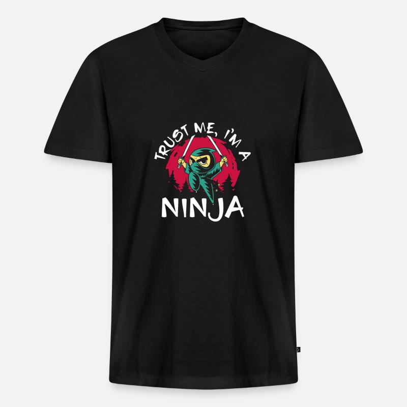 Vertraue Einem Coolen Ninja - Männer Premium Bio T-Shirt mit V-Ausschnitt - Schwarz