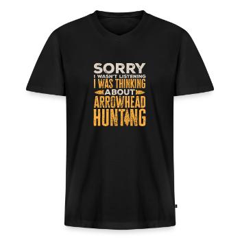 Arrowhead Hunting Arrowhead Collector - Men's Premium Organic T-shirt with V-neck - black - Front - Nico (187cm)