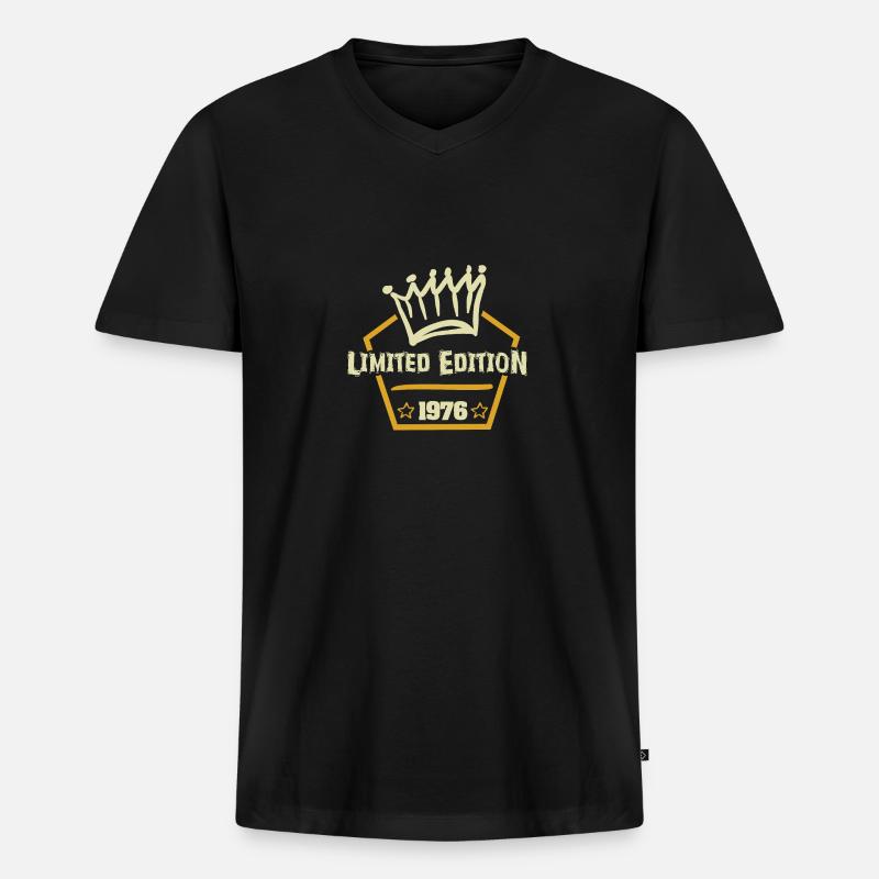 1976 - Männer Premium Bio T-Shirt mit V-Ausschnitt - Schwarz