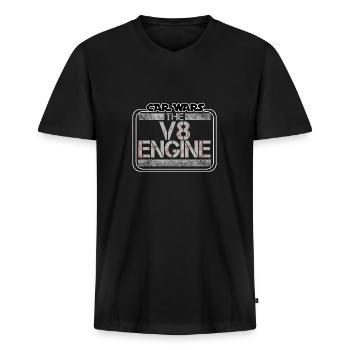 Car Wars - Der V8-Motor - Motorsport - Autos - Männer Premium Bio T-Shirt mit V-Ausschnitt - Schwarz - Vorne - Nico (187cm)
