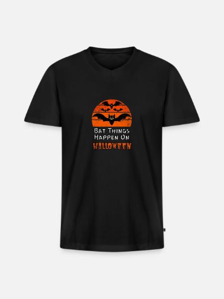 Bat Things Happen On Halloween - Men's Premium Organic T-shirt with V-neck - black